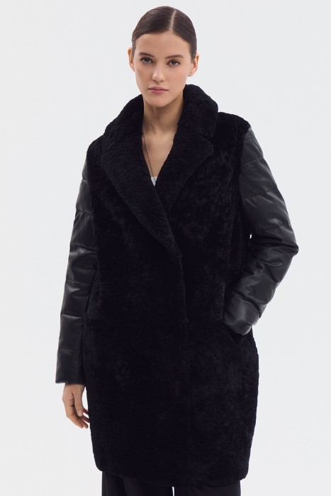 комбинированное пальто из овчины от бренда снежная королева вид слева