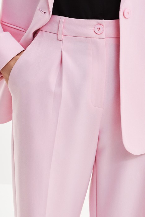 костюмные брюки из россии вид сбоку
