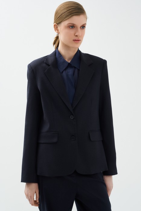 костюмный жакет от бренда снежная королева вид слева