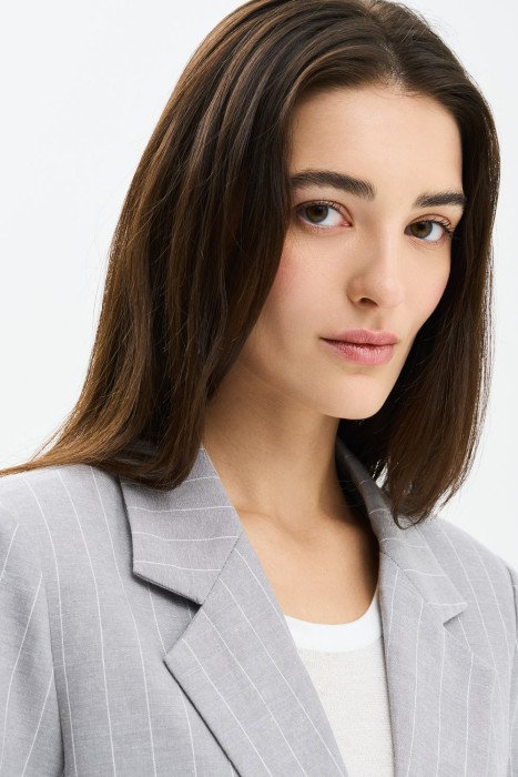 костюмный жакет из россии вид сбоку