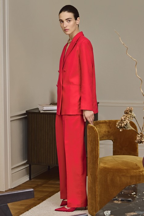 костюмный жакет по цене 2350 руб вид справа