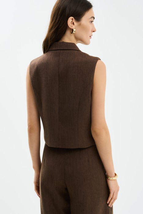 костюмный жилет по цене 1980 руб вид справа