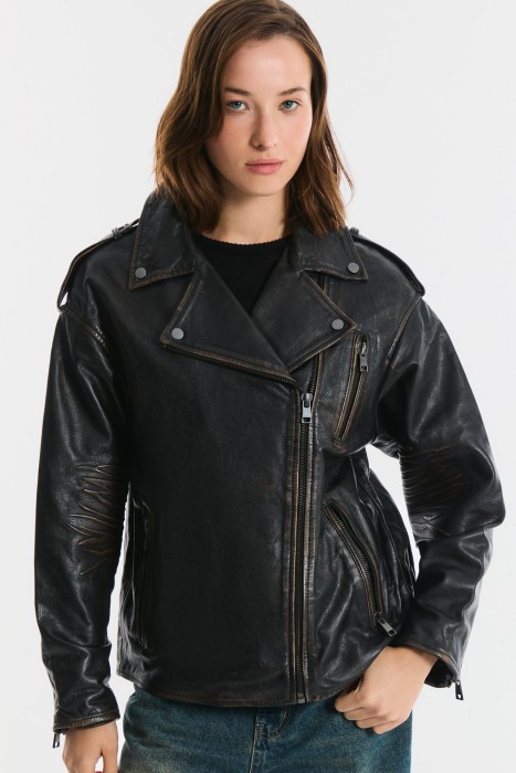 косуха из натуральной кожи по цене 11510 руб вид справа