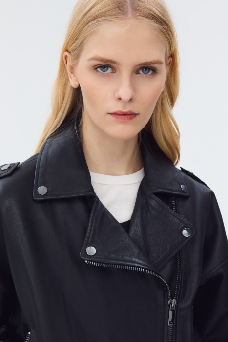 косуха из натуральной кожи из россии вид сбоку