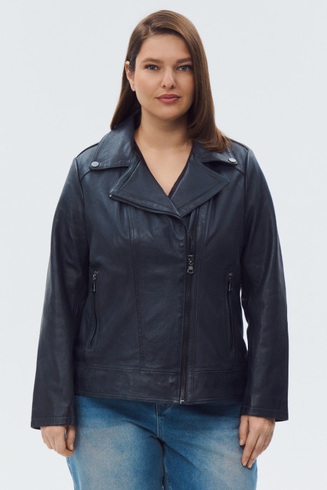 косуха из натуральной кожи от бренда снежная королева вид слева