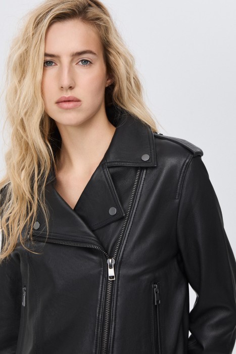 косуха из натуральной кожи из россии вид сбоку