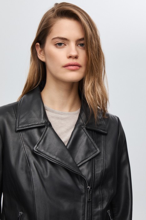 косуха из натуральной кожи из россии вид сбоку