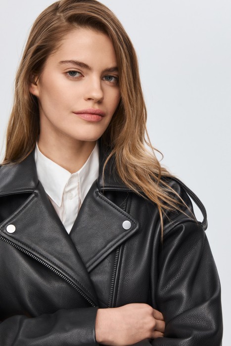 косуха из натуральной кожи из россии вид сбоку