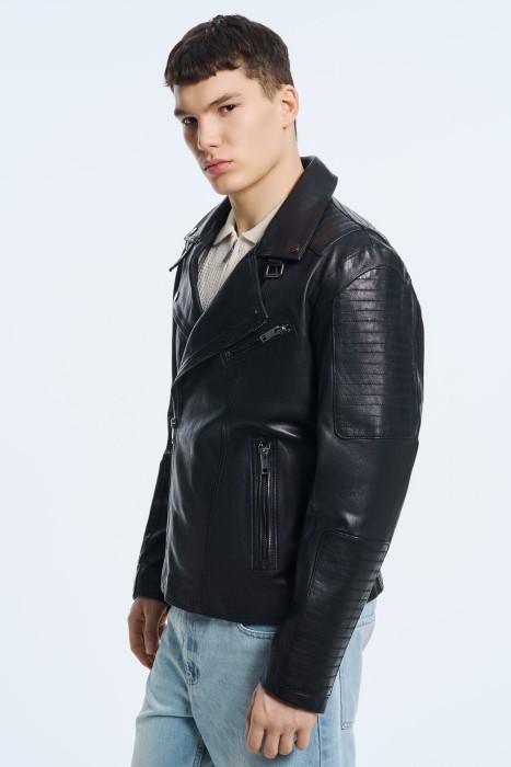 Товар с артикулом 747828003 вид сзади