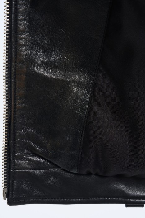 косуха из натуральной кожи от бренда снежная королева вид слева