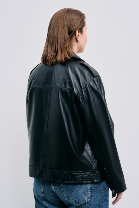 косуха из натуральной кожи по цене 12950 руб вид справа