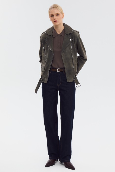 косуха из натуральной кожи по цене 12310 руб вид справа