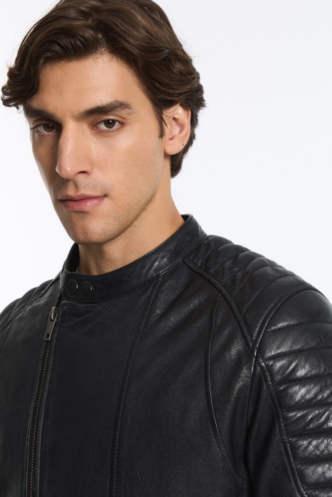 Товар с артикулом 776549003 вид сзади