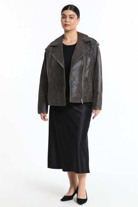 косуха из натуральной кожи от бренда снежная королева вид слева