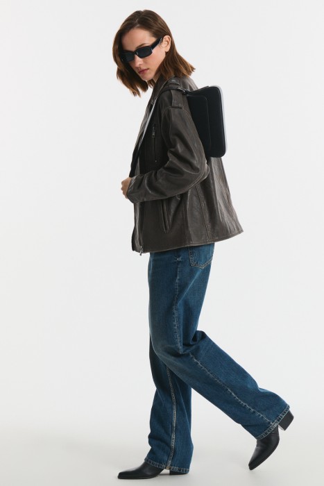 косуха из натуральной кожи от бренда снежная королева вид слева