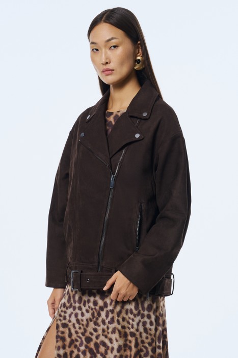 косуха из натуральной кожи от бренда снежная королева вид слева