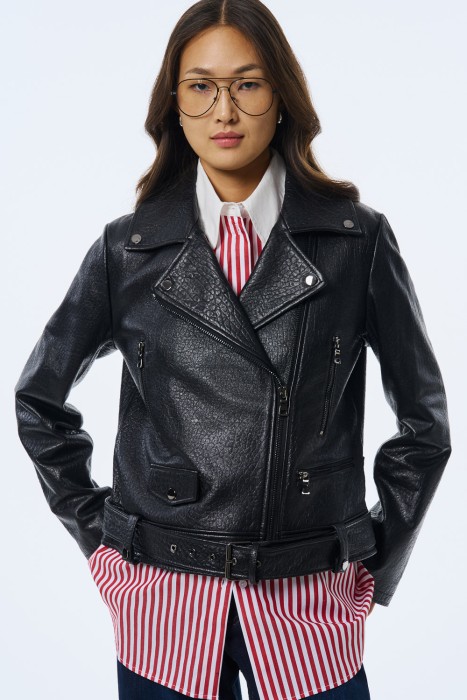 косуха из натуральной кожи от бренда снежная королева вид слева