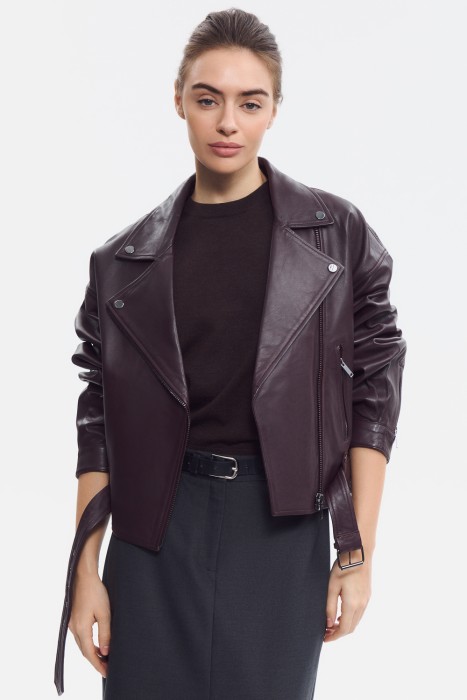 косуха из натуральной кожи от бренда снежная королева вид слева