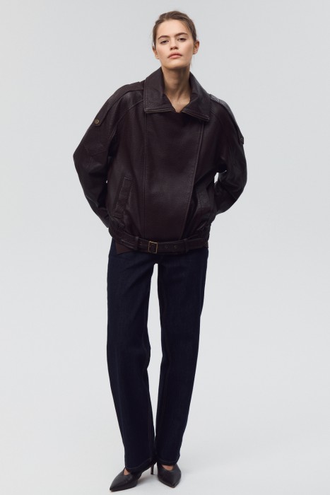 косуха из натуральной кожи от бренда снежная королева вид слева