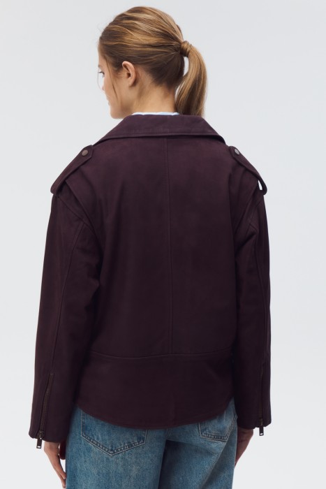 косуха из натуральной кожи по цене 21490 руб вид справа