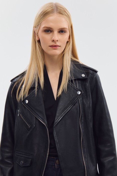 косуха из натуральной кожи из россии вид сбоку