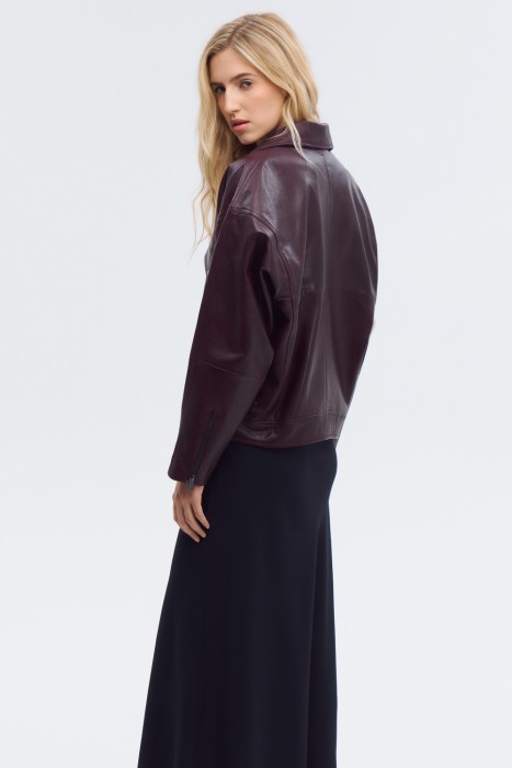 косуха из натуральной кожи по цене 15440 руб вид справа