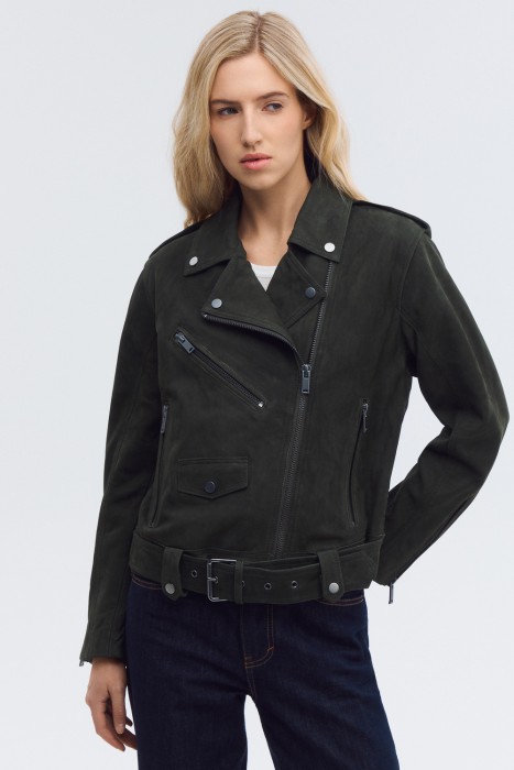 косуха из натуральной кожи от бренда снежная королева вид слева