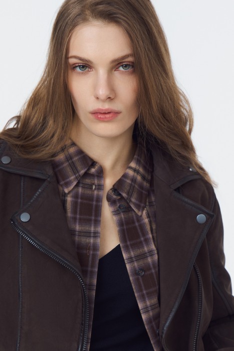 косуха из натуральной кожи из россии вид сбоку