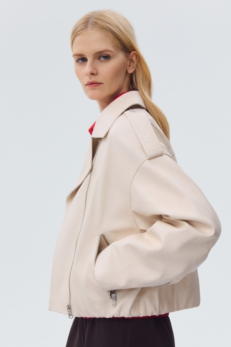 Товар с артикулом 826605003 вид сзади