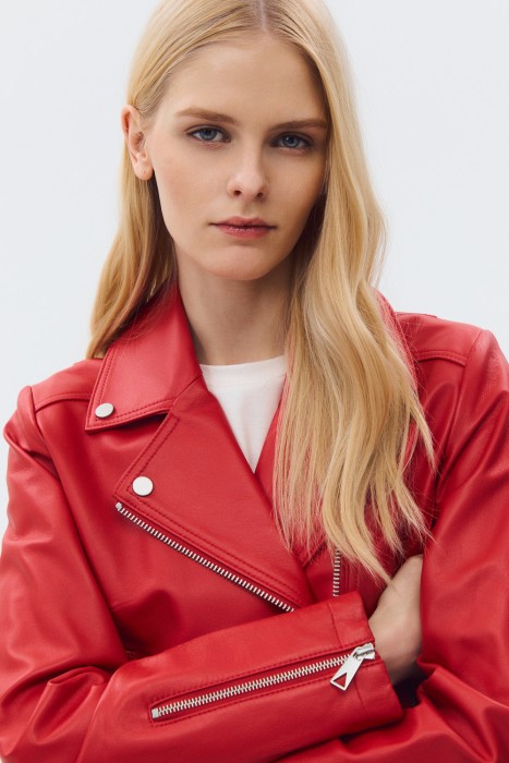 косуха из натуральной кожи из россии вид сбоку