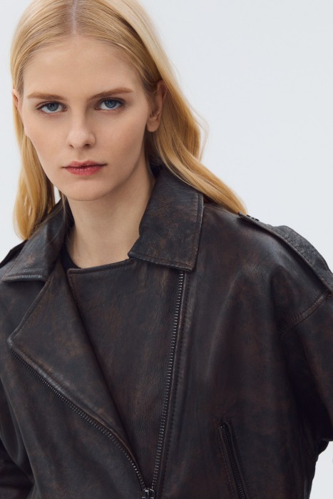 косуха из натуральной кожи из россии вид сбоку