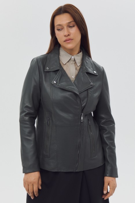 косуха из натуральной кожи от бренда снежная королева вид слева