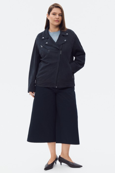 косуха из натуральной кожи от бренда снежная королева вид слева