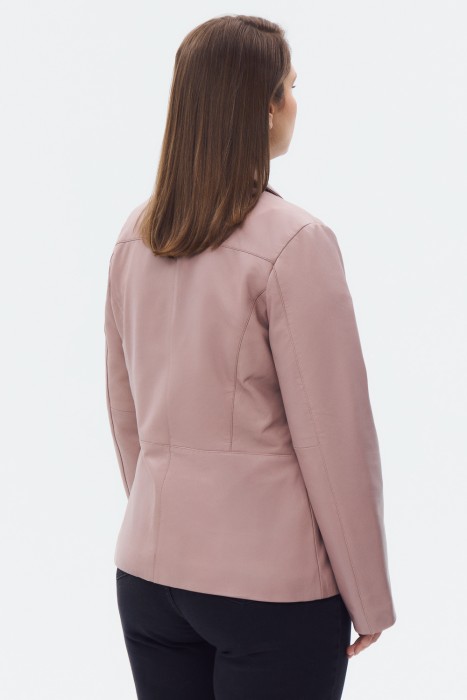 косуха из натуральной кожи по цене 11410 руб вид справа