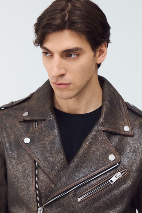 косуха из натуральной кожи из россии вид сбоку