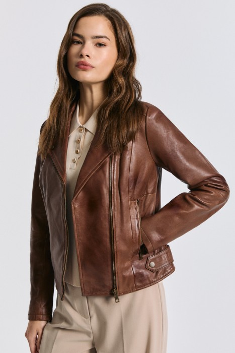 Товар с артикулом 784397003 вид сзади