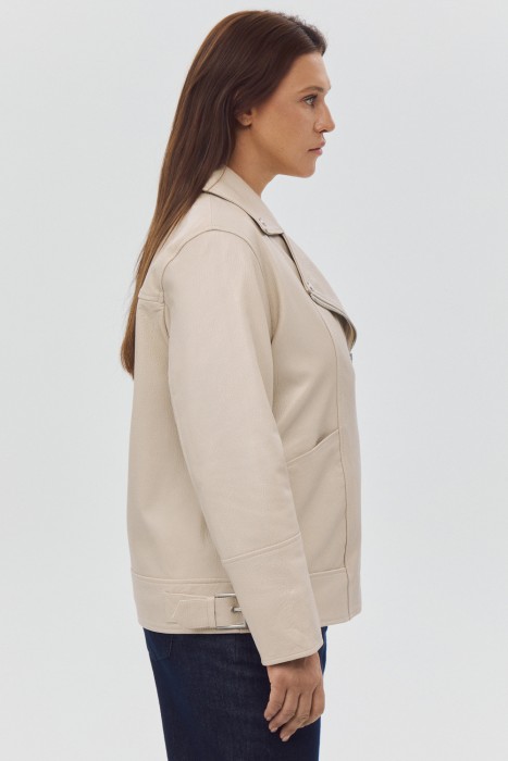 Товар с артикулом 823729003 вид сзади