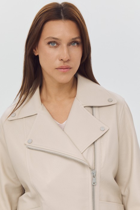 косуха из натуральной кожи из россии вид сбоку