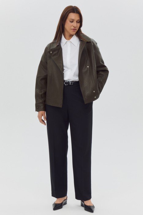 косуха из натуральной кожи от бренда снежная королева вид слева