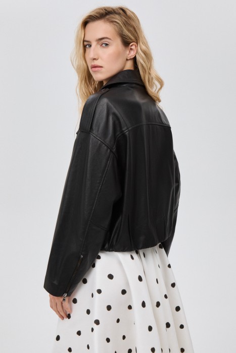 косуха из натуральной кожи по цене 23510 руб вид справа