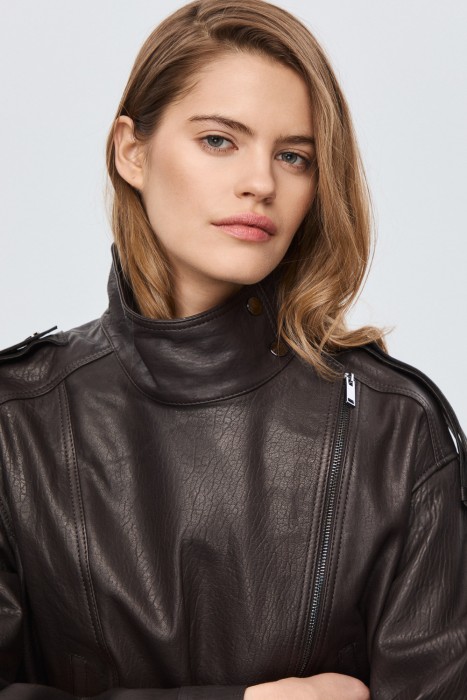 косуха из натуральной кожи из россии вид сбоку