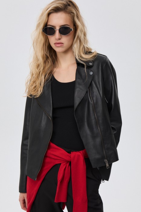 Товар с артикулом 818656003 вид сзади