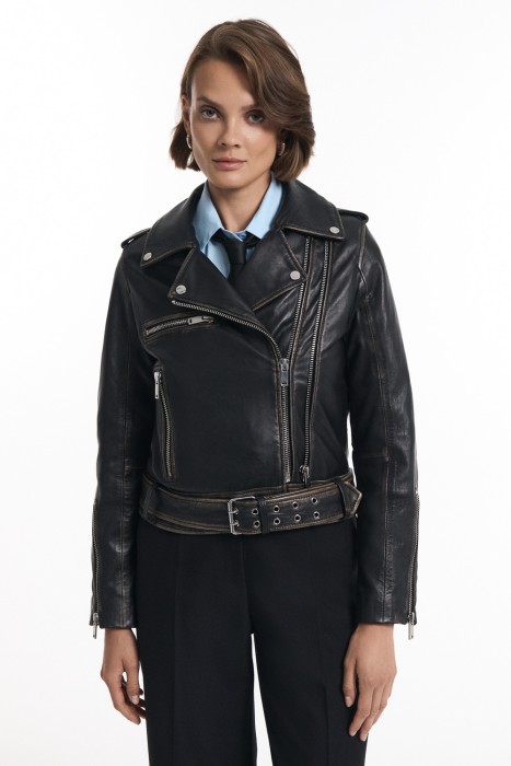 косуха из натуральной кожи от бренда снежная королева вид слева