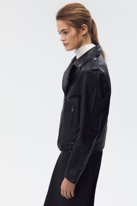 Товар с артикулом 784419003 вид сзади