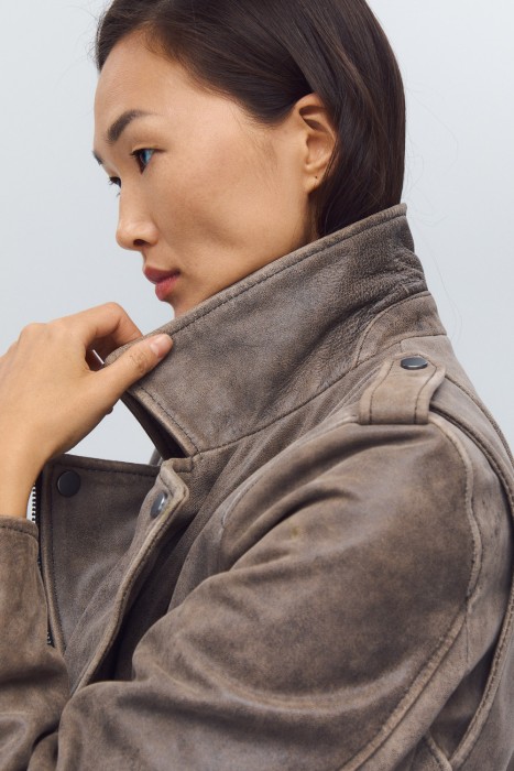 косуха из натуральной кожи из россии вид сбоку