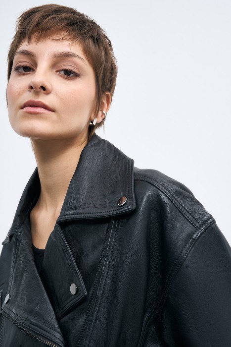 косуха из натуральной кожи из россии вид сбоку