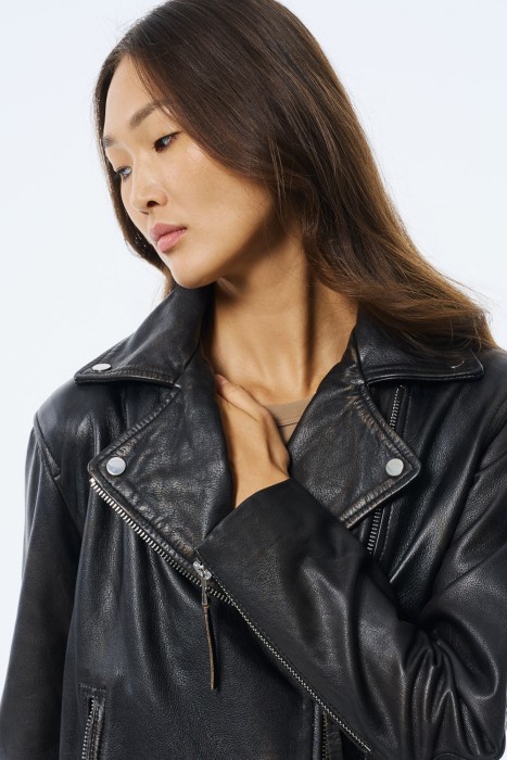 косуха из натуральной кожи из россии вид сбоку