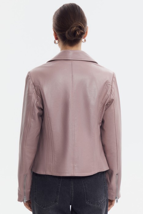 косуха из натуральной кожи по цене 9990 руб вид справа