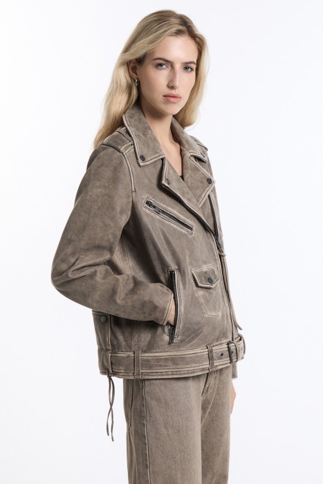 косуха из натуральной кожи из россии вид сбоку