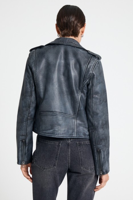 косуха из натуральной кожи из россии вид сбоку